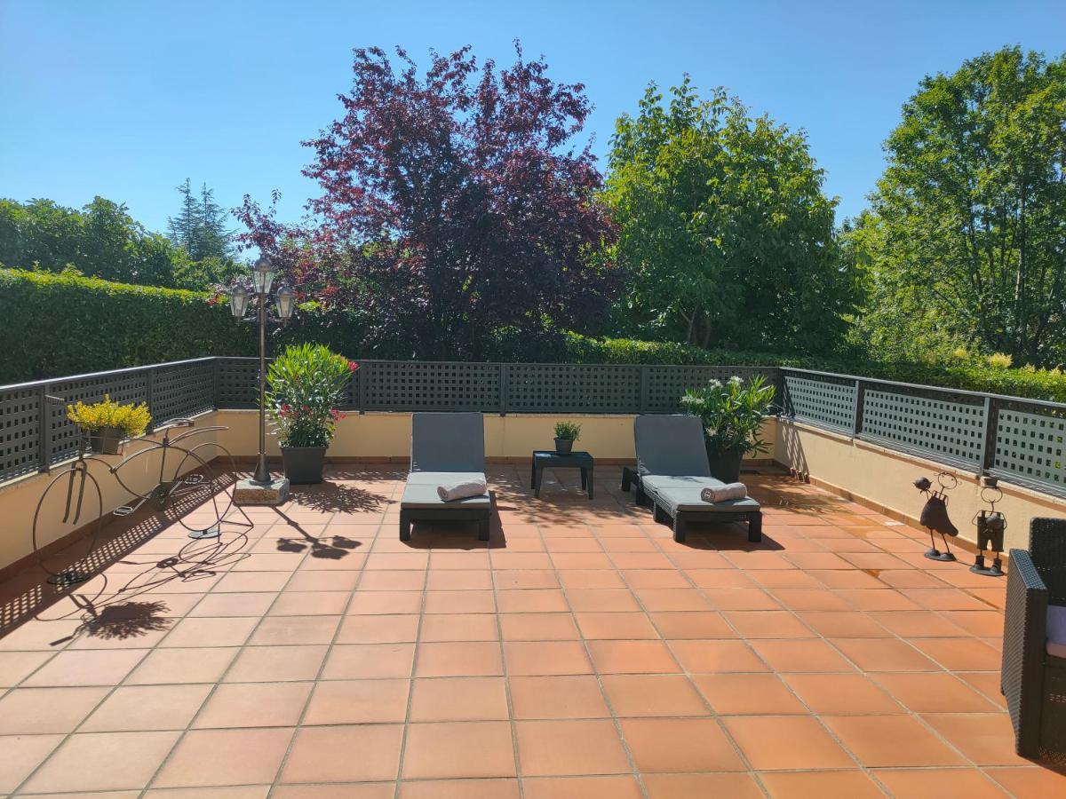 Loft Abantos - 120M2 Mas Terraza Y Jardin Independiente San Lorenzo de El Escorial Extérieur photo